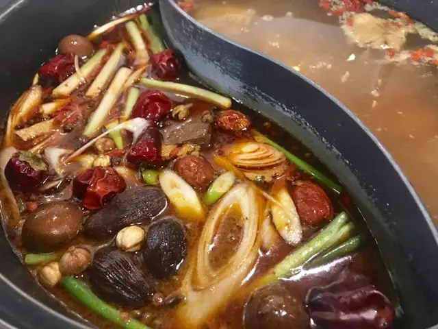 祖傳秘製麻辣鍋中辣