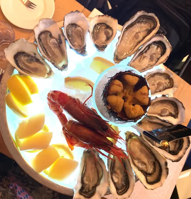 生蠔海鮮拼盤