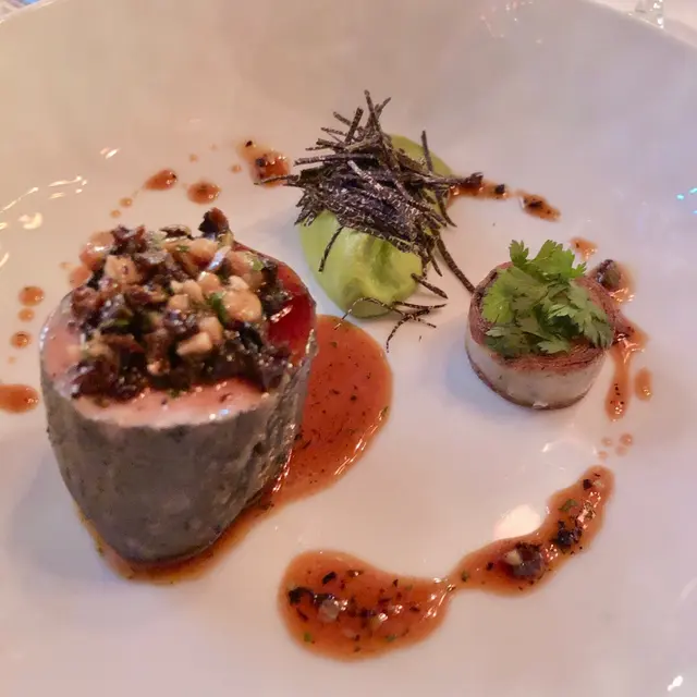 味道是整晚菜令我一醒，但無用，麻雀咁大舊，一口牛柳