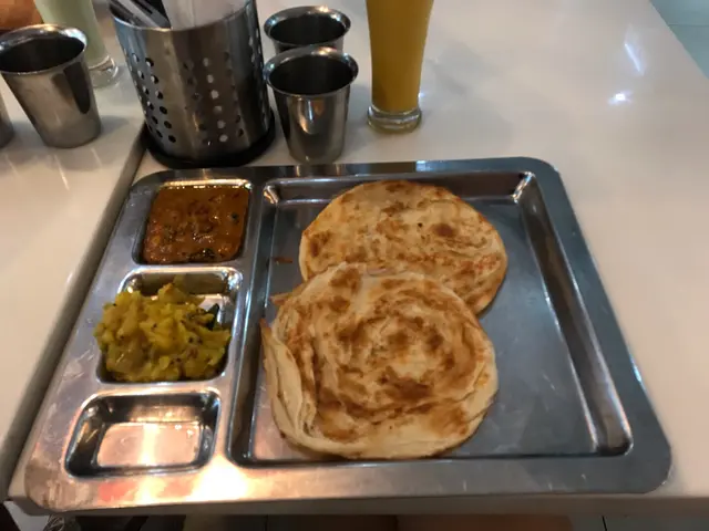 Parotta  and  vegetable  set