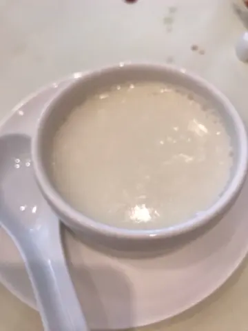 蛋白杏仁茶
