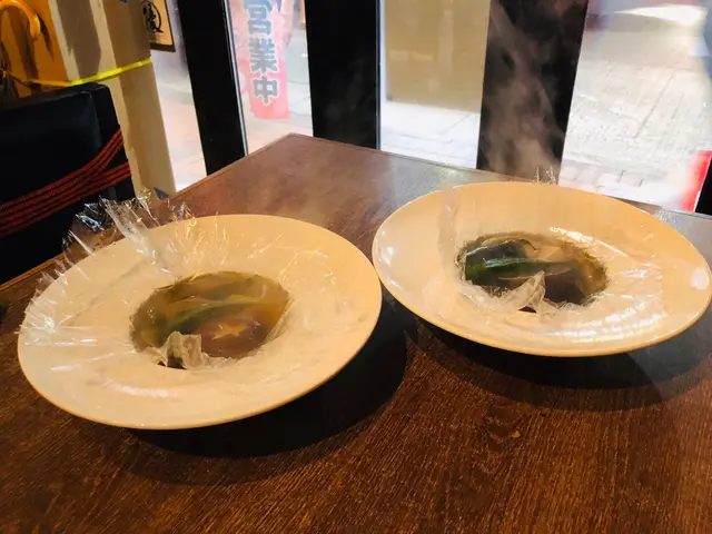 S2鐵板紙包蜆湯