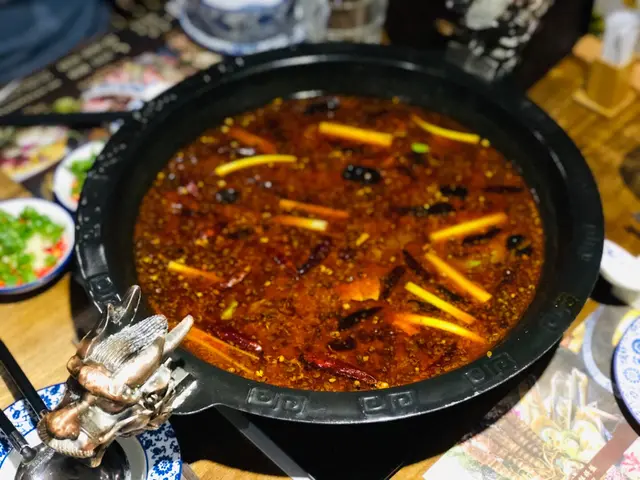 建寧公主麻辣卜卜蜆鍋