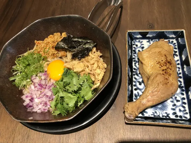 Spicy Minced Chicken Tossed Noodle + Slow-Braised Whole Chicken Leg
