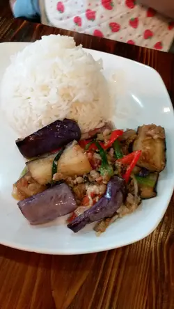 馬拉盞茄子肉碎飯