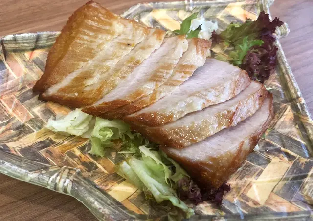 燒豬頸肉
