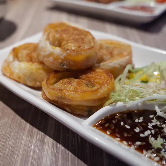 煎韓國泡菜餃子