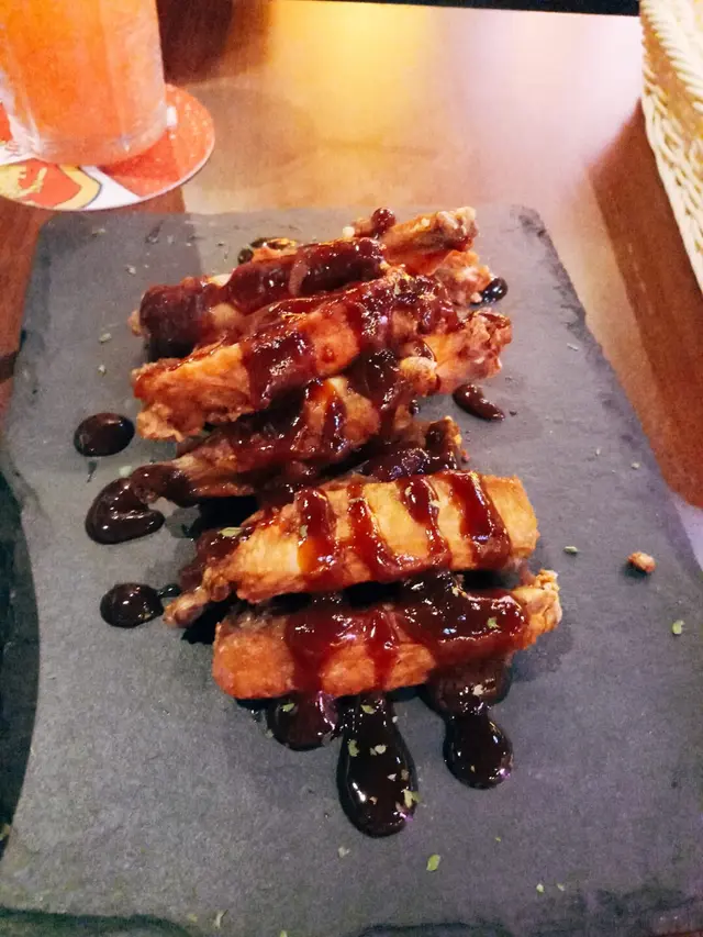 醬料酸甜，口感清新