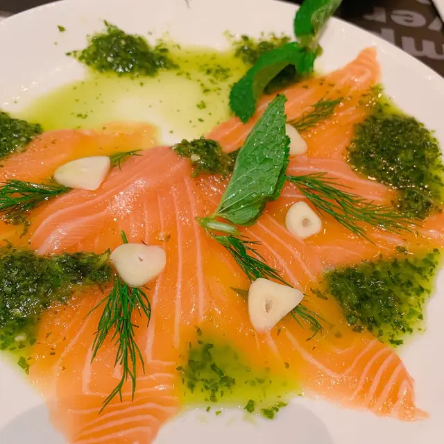 Salmon Carpaccio