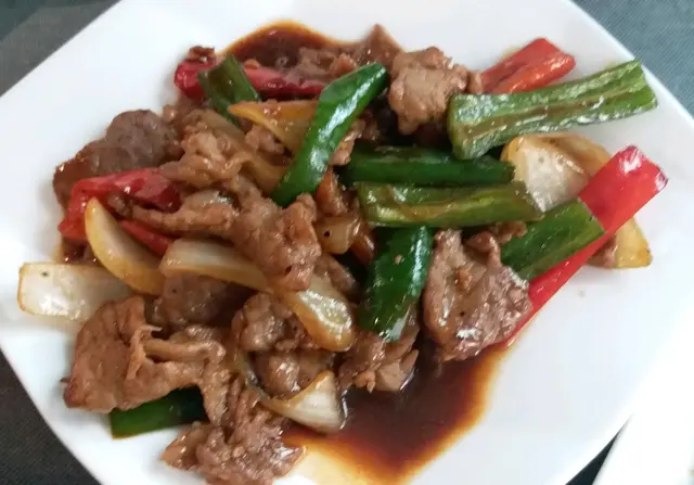 黑椒牛柳