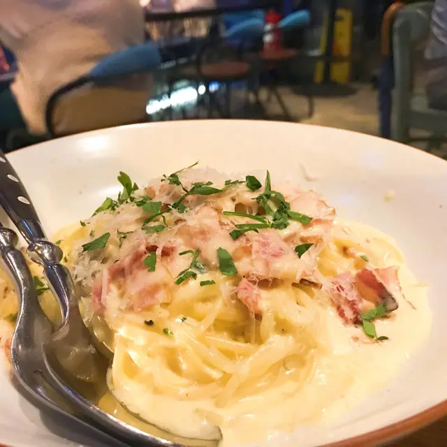 卡邦尼蛋汁煙肉意粉