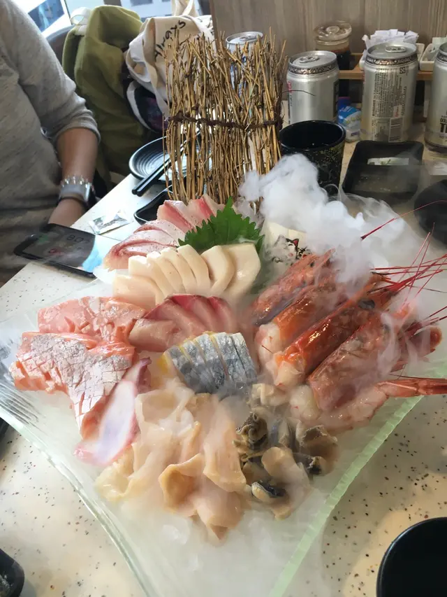 刺身拼盤