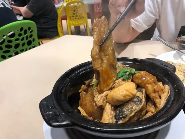枝竹豆腐魚雲煲