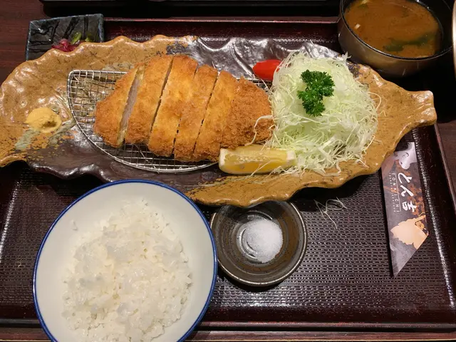 鹿兒島特等豚肉定食