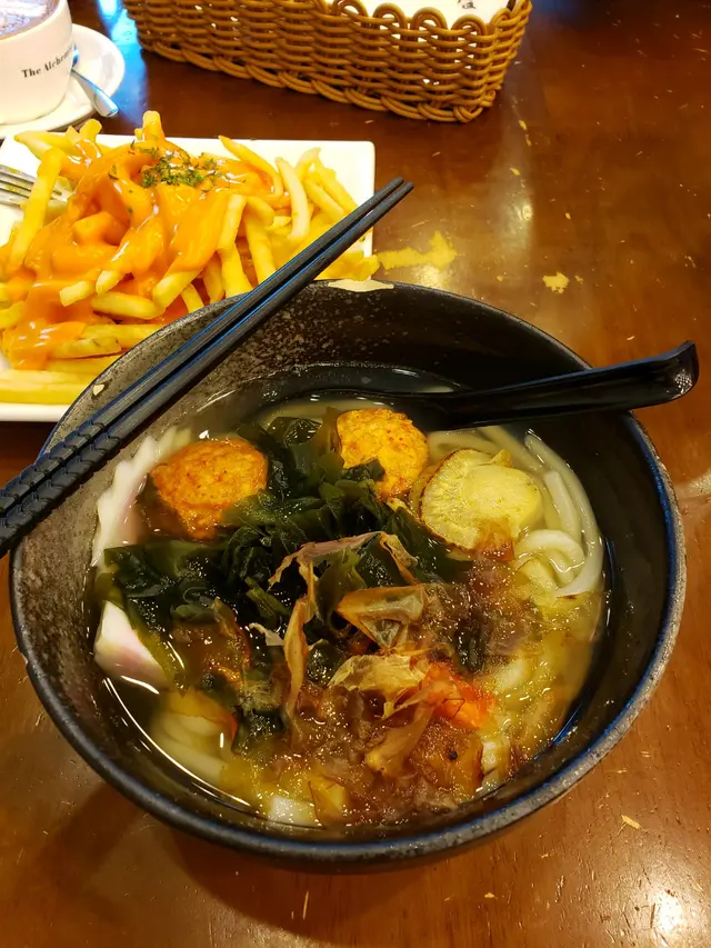 日式帆立貝鰹魚湯烏冬