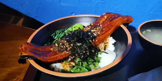 原條蒲燒鰻魚飯