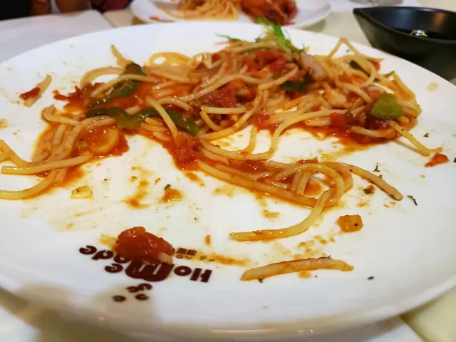 一隻蝦2隻青口加幾粒顯肉