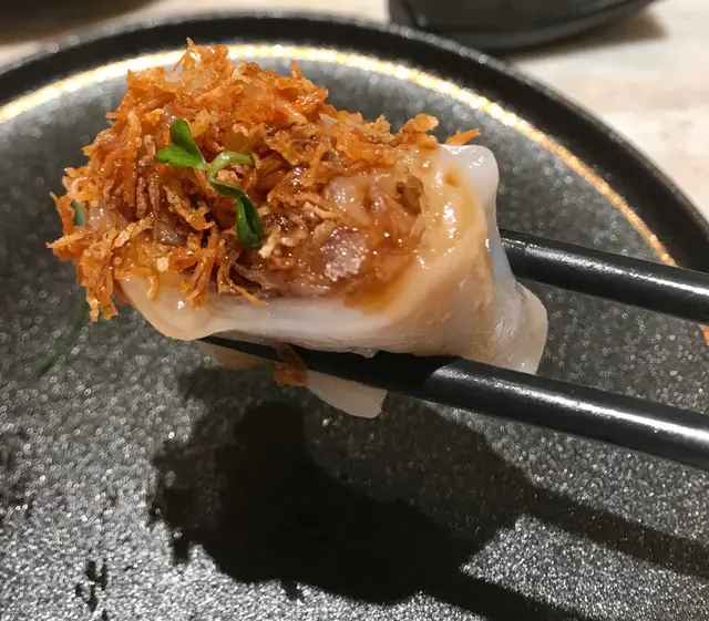 金瑤柱脆皮蘿蔔絲腸粉