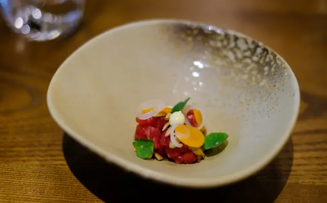 Aged Raw Beef。Marrow。Caper