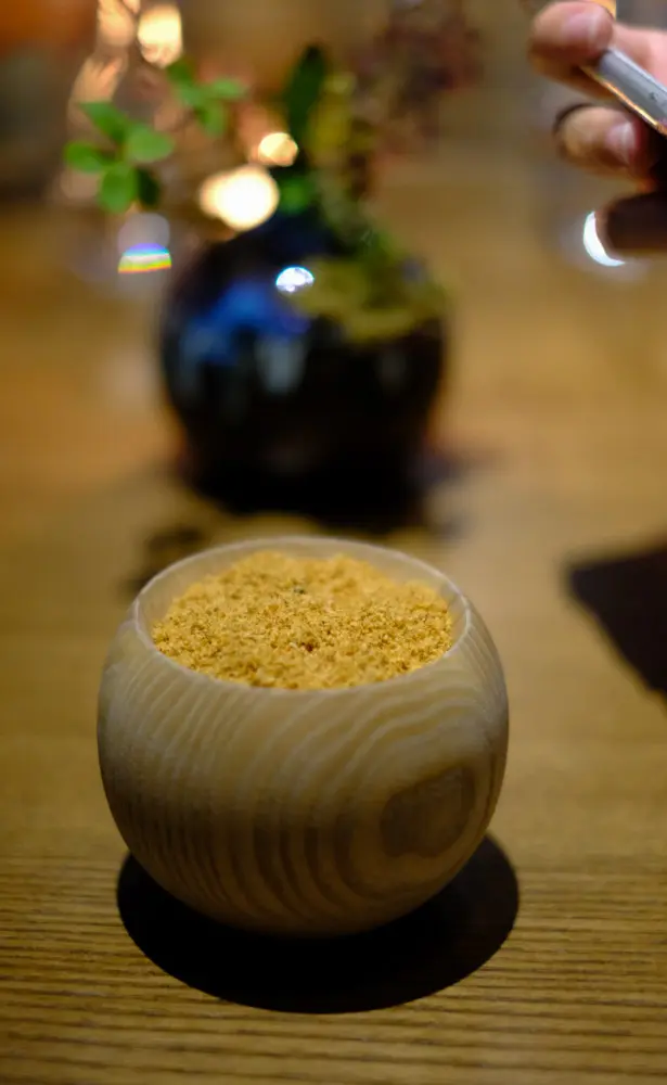 Tunworth Cheese。Hazelnut。Cranberry。Trompette