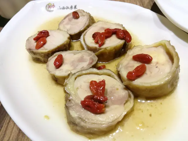 酒香不算濃,口感煙韌,不肥膩。