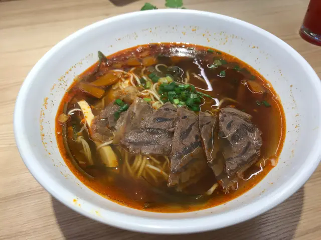 紅燒牛肉湯麵