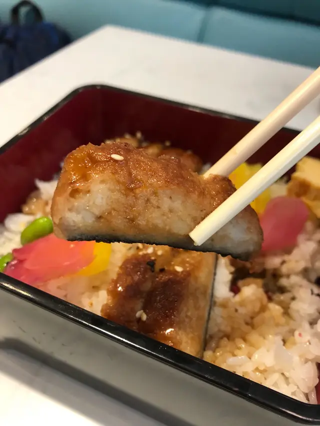 蒲燒玉子淮山蓉鰻魚配日本珍珠米