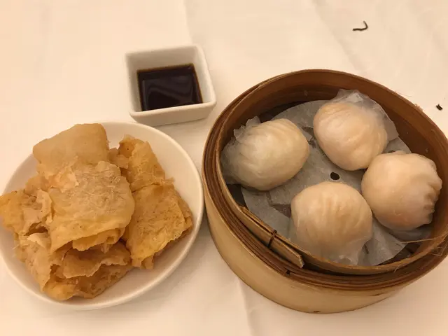 蝦餃、腐皮卷