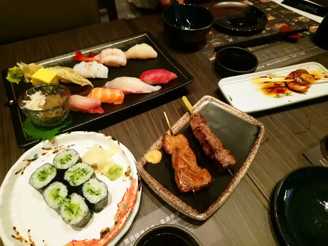 壽司SET 248,牛柳串燒 118,牛舌串燒 58,青瓜小卷 38