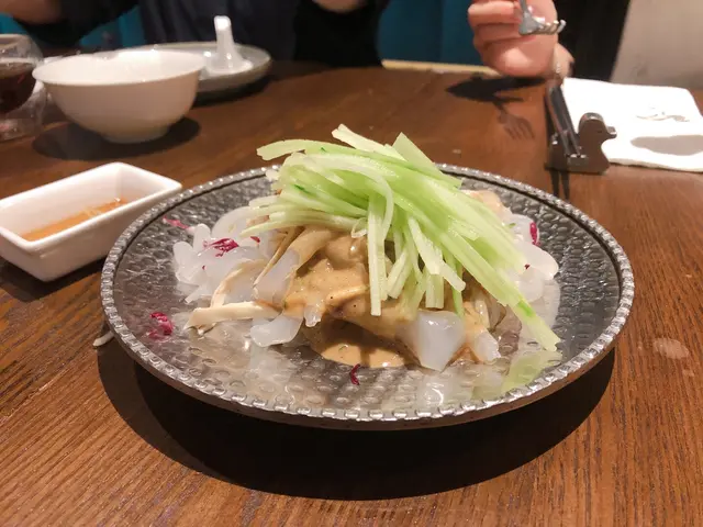 紫甘藍雞絲粉皮