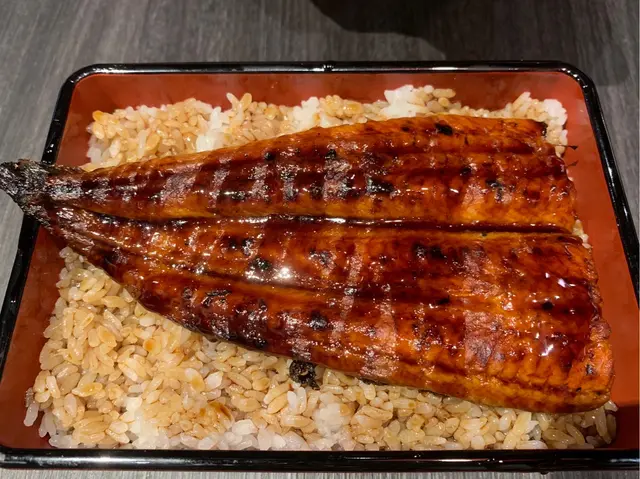 鰻魚盒  上