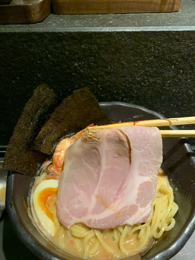 好大塊叉燒啊，正！