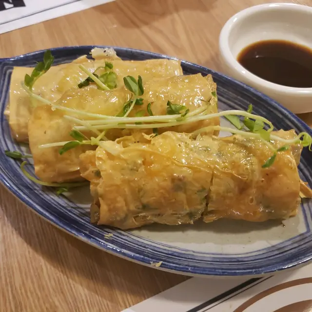 鮮蝦腐皮卷