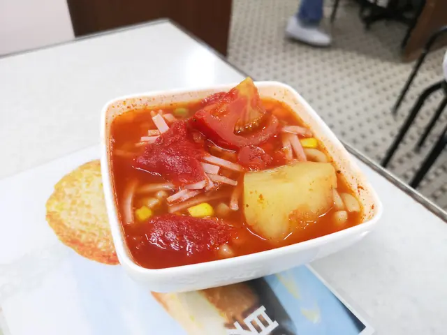 薯仔鮮茄湯火腿通粉