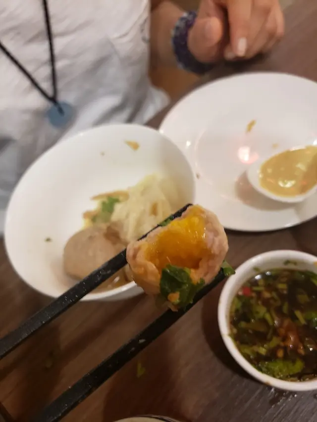 流心鹹蛋黃豬肉丸