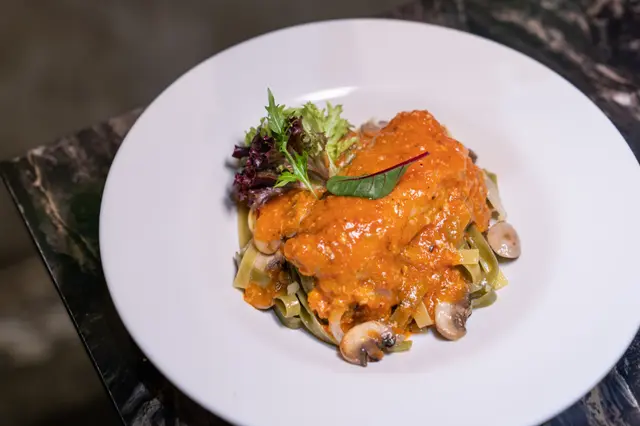 意式蕃茄香草焗鱈魚扒