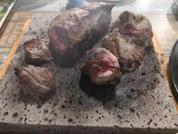 石烧牛肩扒