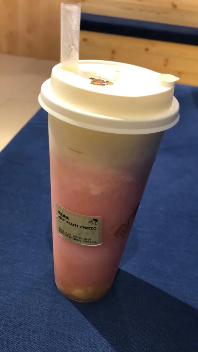 芝芝桃桃