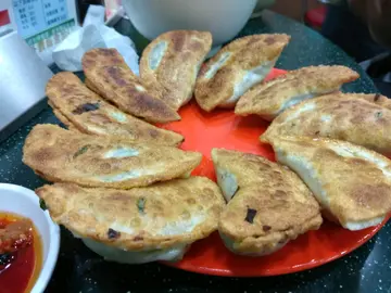 煎韭菜饺