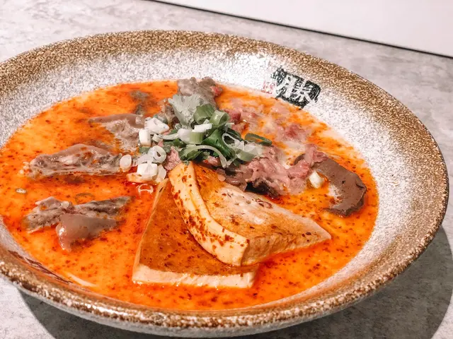 招牌麻辣牛三寶