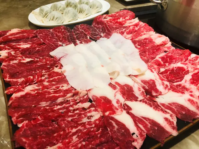 有齊4款唔同既部位,邊爪(肉眼邊?),頸脊,展同白肉, 人少都食得晒