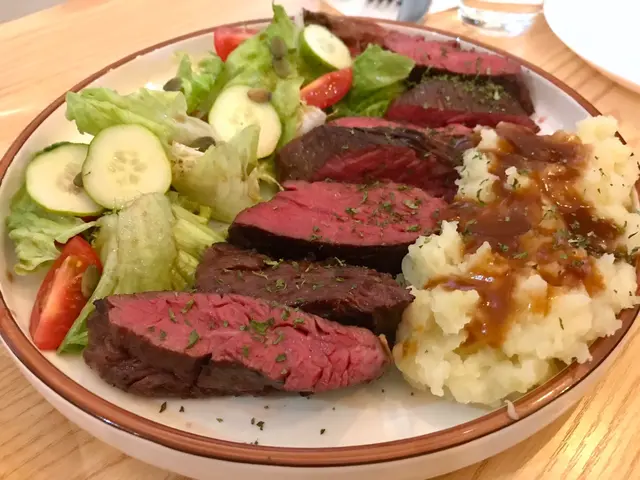 慢煮安格斯腹肉牛扒伴薯蓉 (12oz)