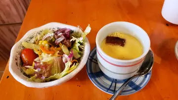 跟餐沙律，茶碗蒸