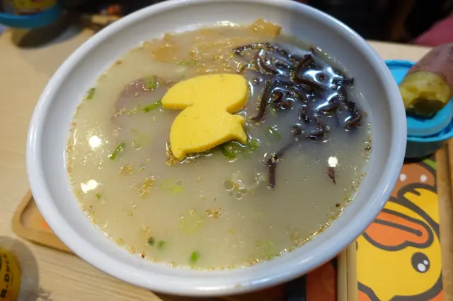 加上鴨仔形雞蛋的確生色不少