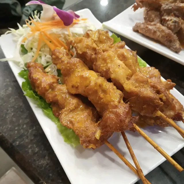 串燒沙嗲(豬肉,雞肉各半)