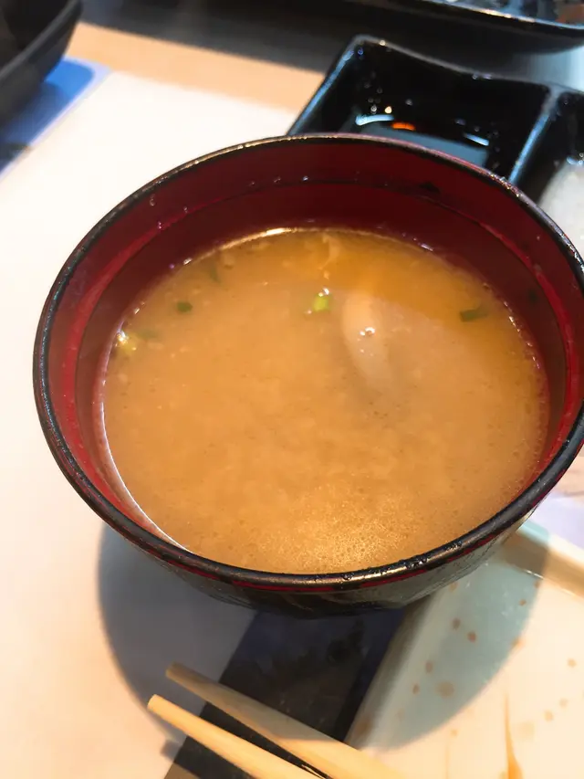 活蜆雜菇麵豉湯
