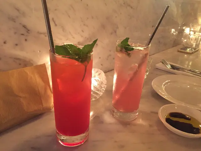 (左)  Silician  Sunrise  /  (右)  Limonata  Rosa