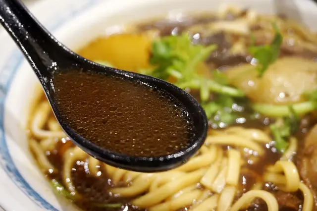 藥膳古早牛肉湯手工麵