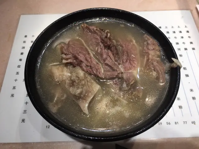 上湯牛腩伊麵