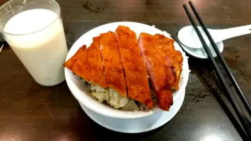 排骨菜飯
